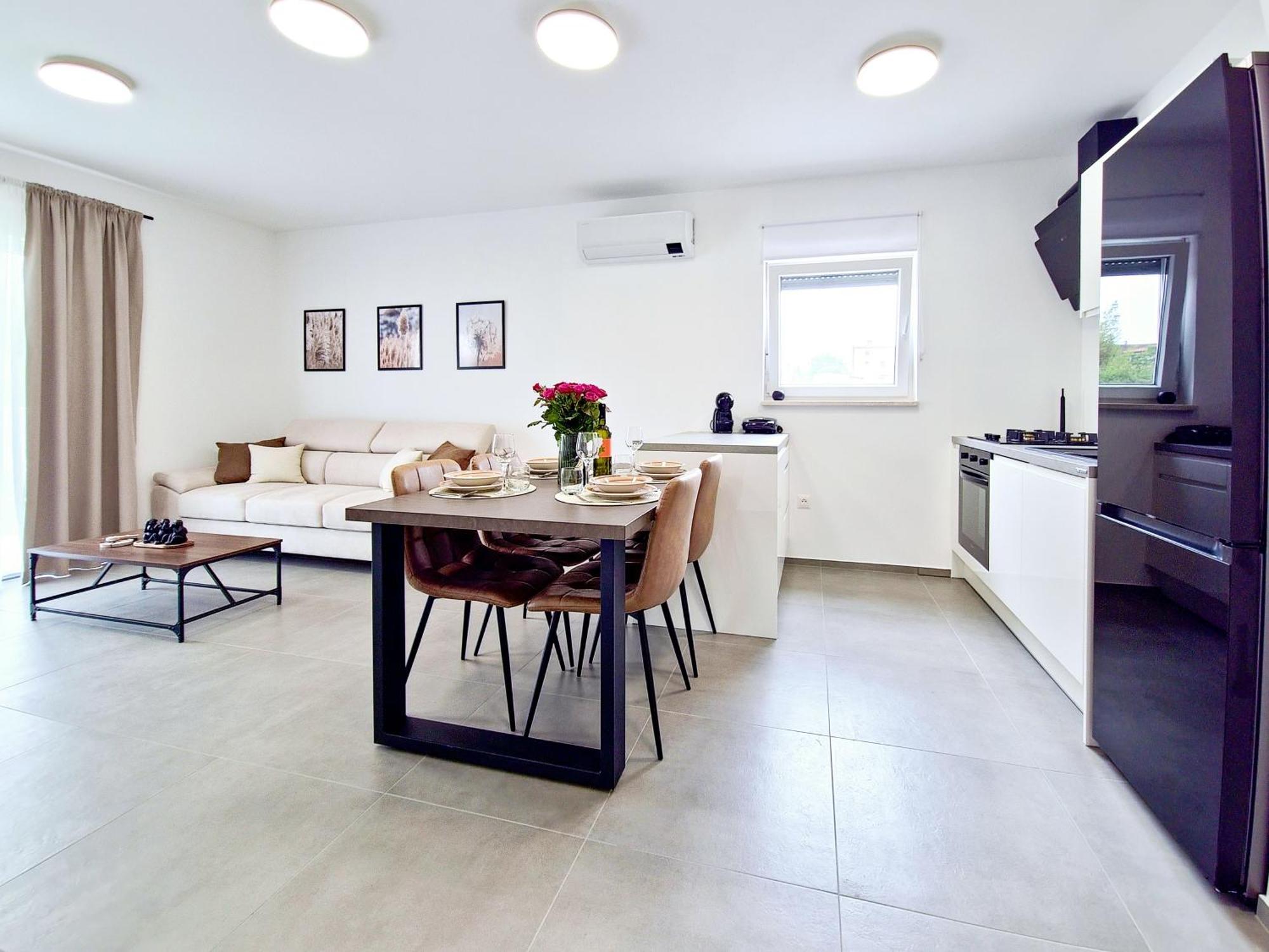 Apartments Laura & Nino Pula Extérieur photo